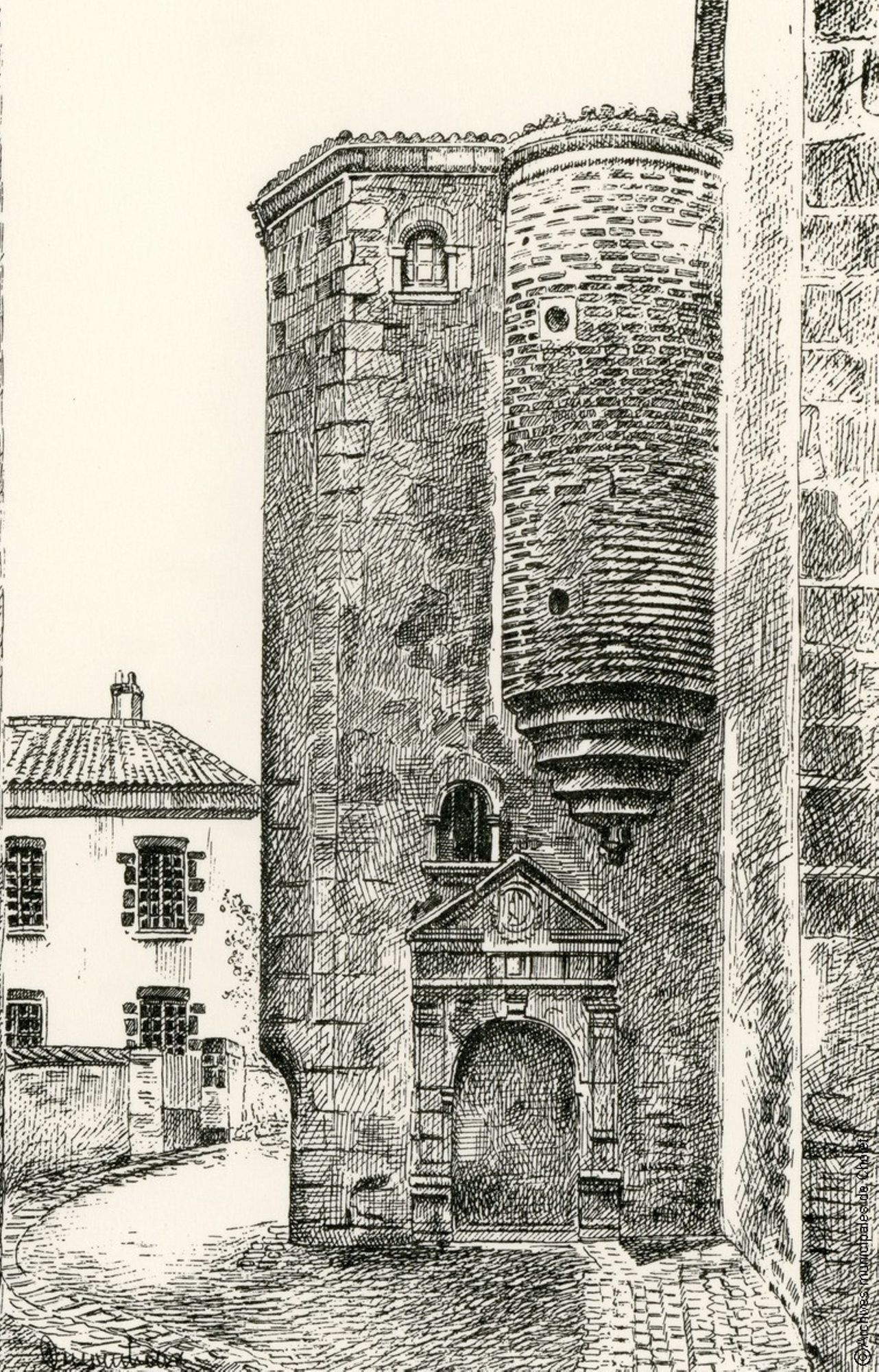La Tour des Vieux Greniers, rue des Vieux Greniers