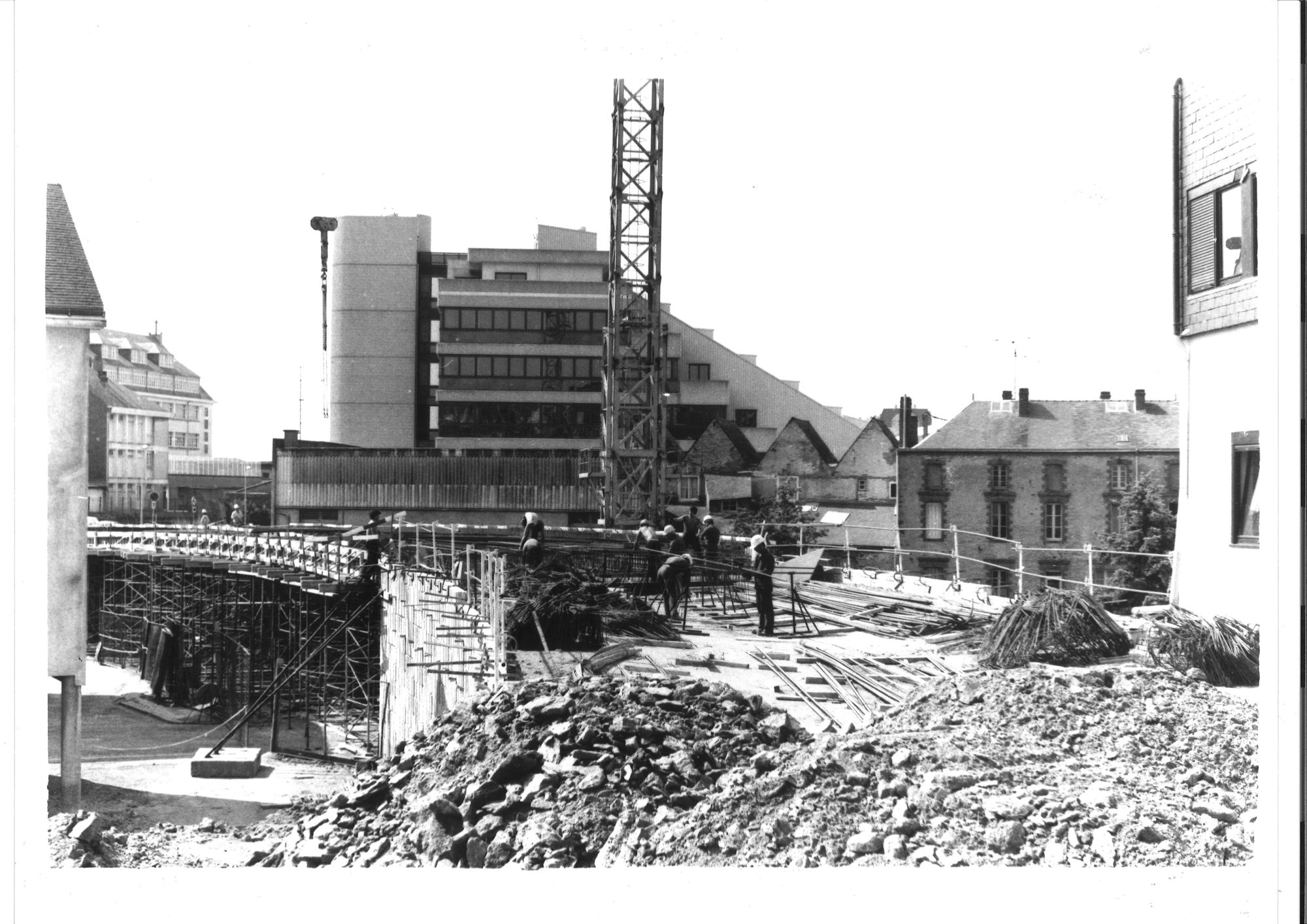Insolite - Le pont du Bourg Baudry