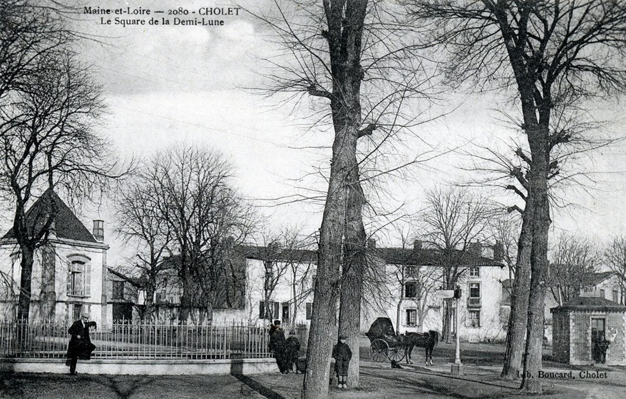 8Fi2381 - Carte postale