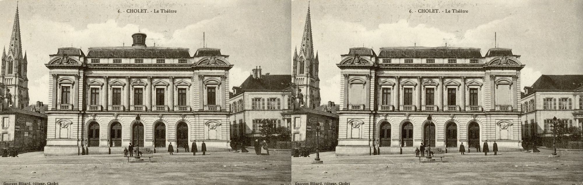 8Fi1359 - Le Théâtre, place Travot