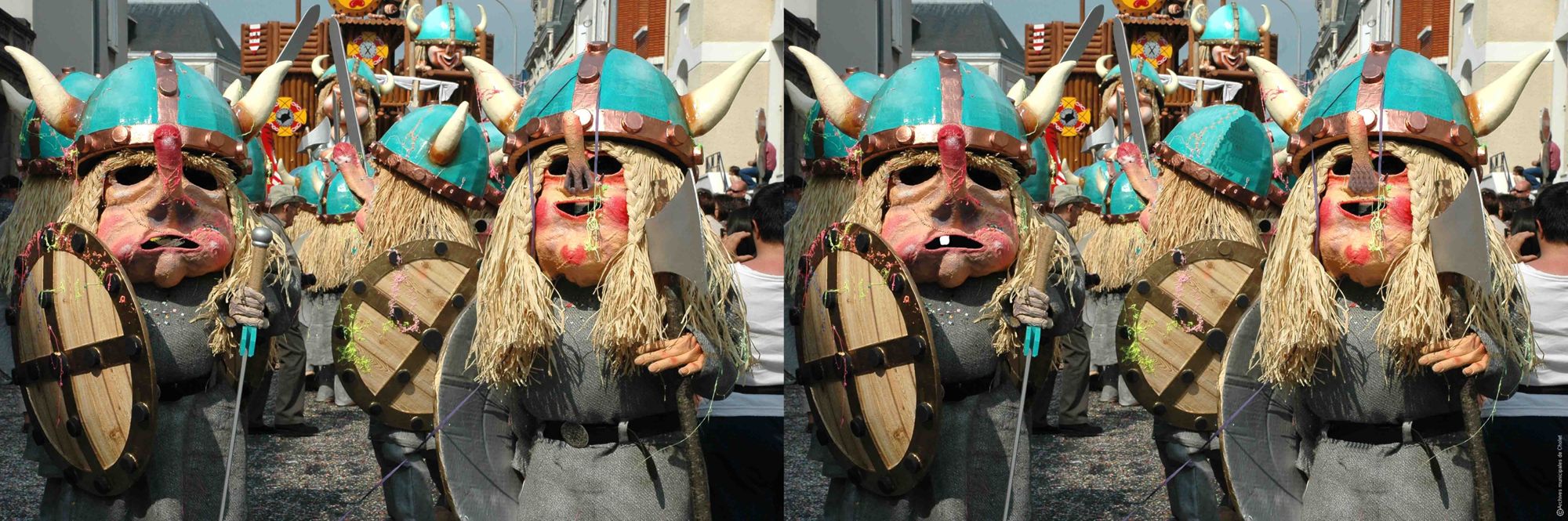 2 photos du char Hommelettes Norvégiennes