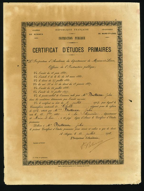 34J125 - Certificat d'études primaires délivré à Jules Bioteau, 14 juillet 1902. Fonds Massé. Coll. AMC