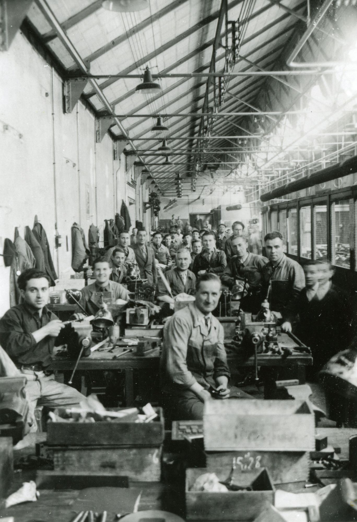 21Fi1721 - Société Française de Radio Électrique, usine du Bois Grolleau, s.d.