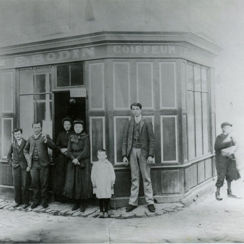 21Fi621 - Salon de Coiffure Bodin, 1903. Coll. AMC