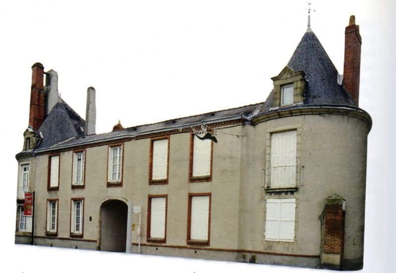 Photographie extraite de l'ouvrage "Le patrimoine des communes du Maine-et-Loire", éditions Flohic (2001)